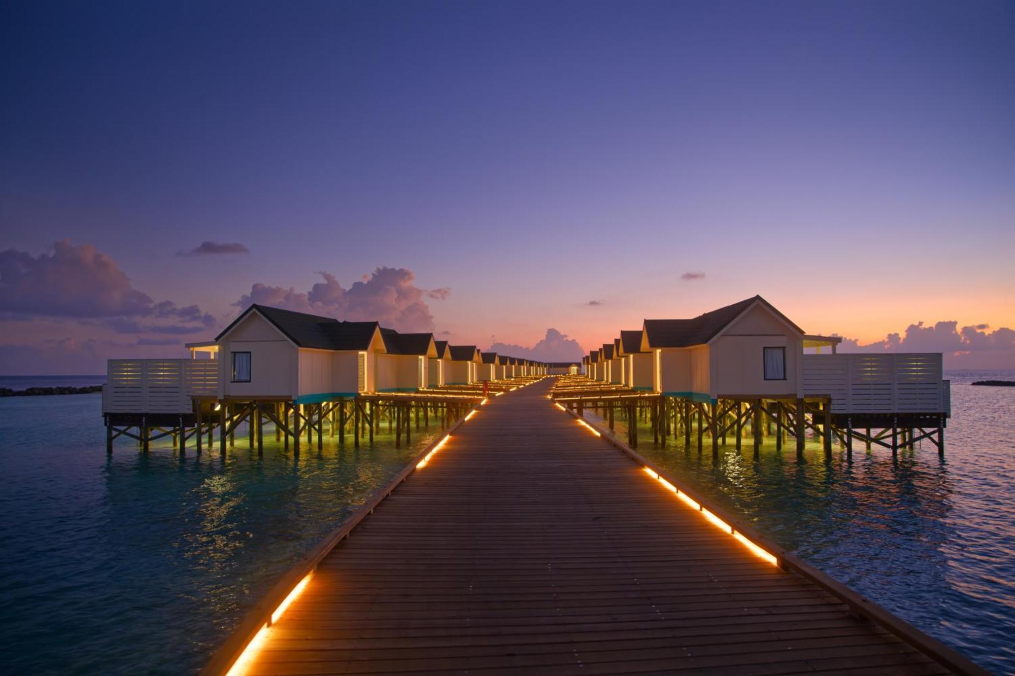 Sunrise Water Villa Pool